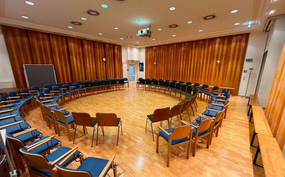 Large seminar room - 100 m²